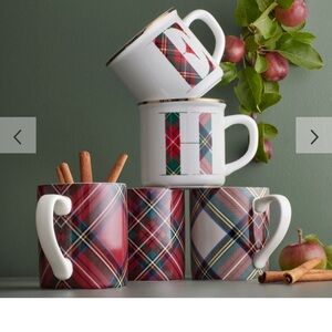 Pottery Barn Stewart Plaid Alphabet “H”Monogram Coffee/Tea Mug New
